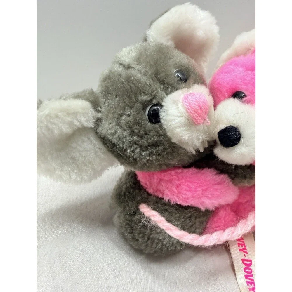 1977 Vintage Russ Berrie Co Lovey-Dovey Mice Pair Of Plush Stuffed Animals 6.5